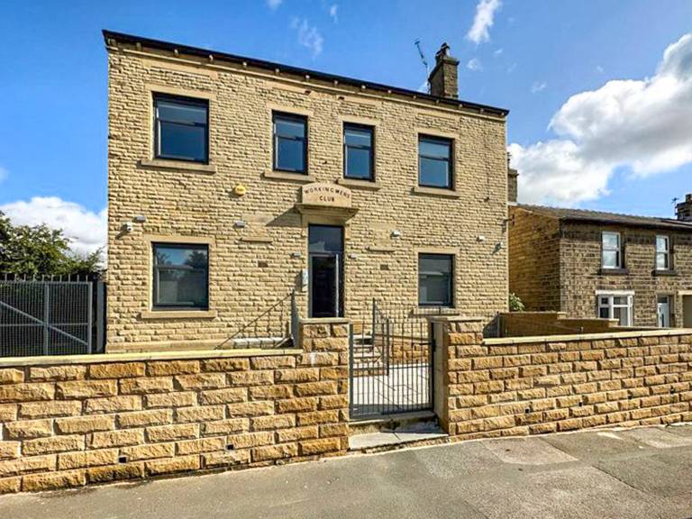 Apartment Dewsbury