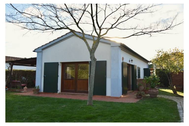 Landhaus mit Grill und Garten