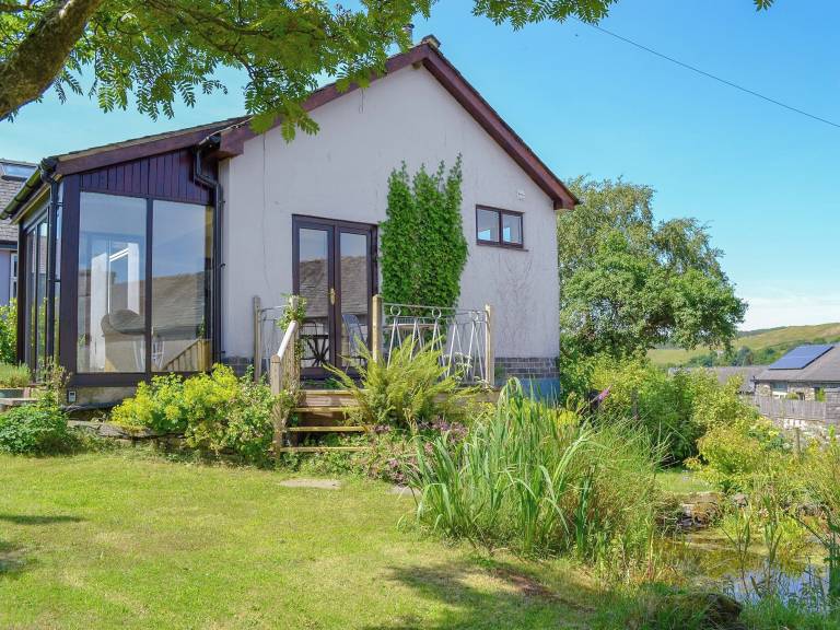 Cottage  Lowick Green
