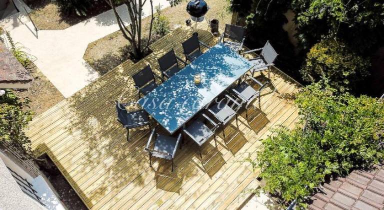 Villa with 4 rooms for 12 persons in Meaux