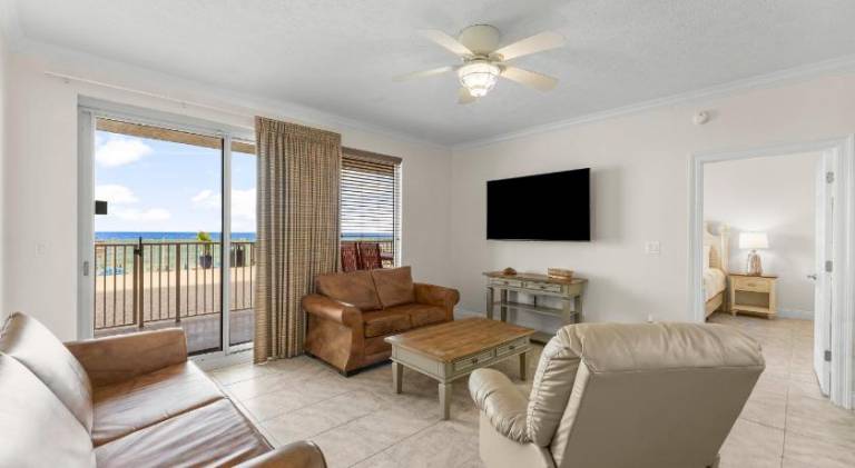 Rental apartment with hot tub in Panama City