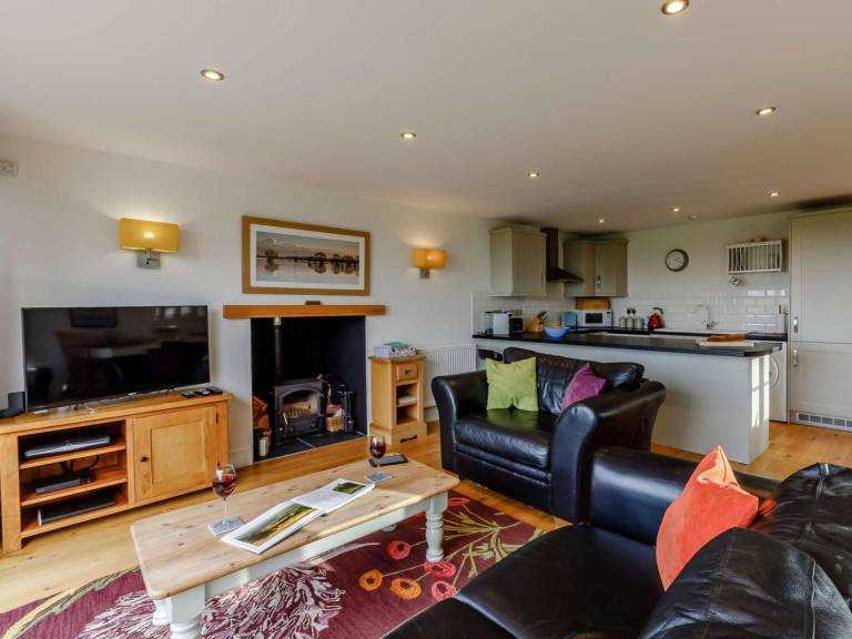 Fully equipped cottage with garden & jacuzzi | Dogs allowed — photo 3