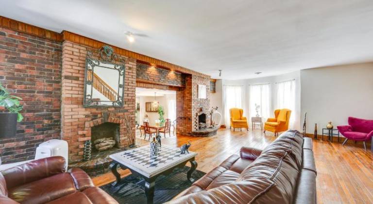 344 m&sup2; Ferienhaus