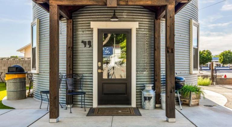 Pet-Friendly Silo Stay with Loft Near Zion & Hot Springs — photo 5
