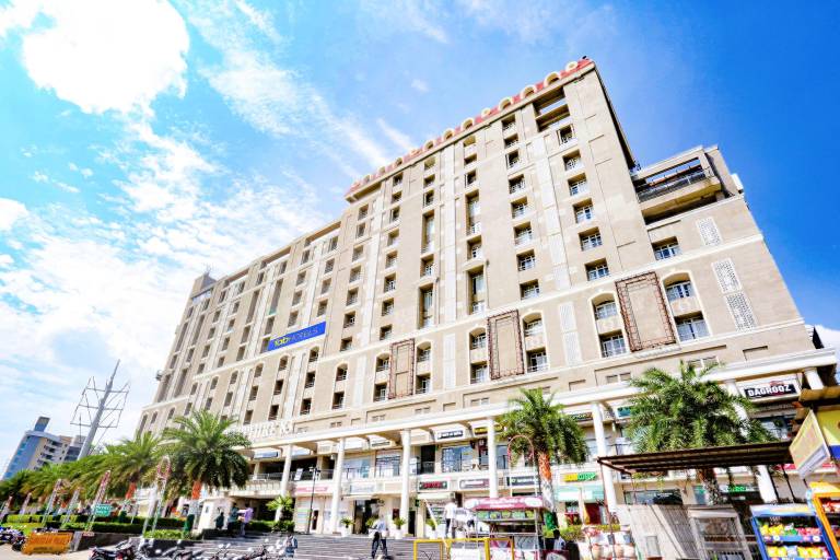 FabHotel Sapphire 83
