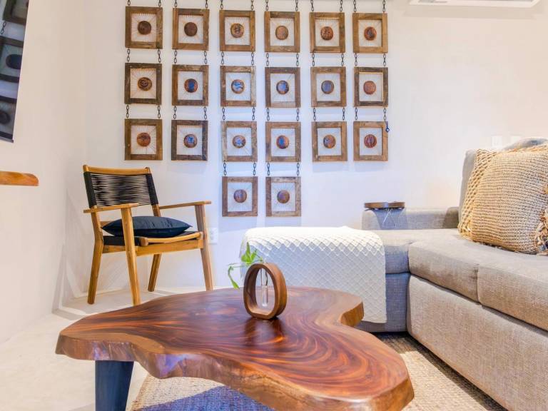 Family-friendly beautiful rental apartment with patio & pool | Pets allowed — photo 5