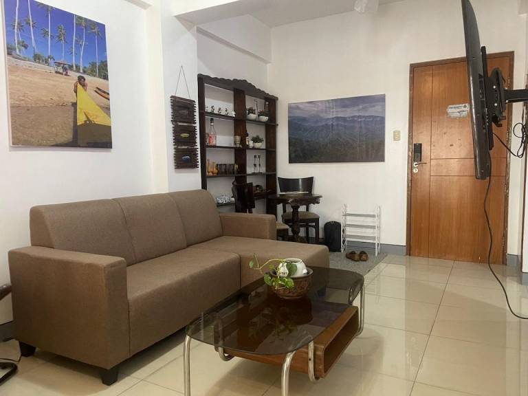 House with pool | Suitable for remote work | Pets are welcome in Pasay