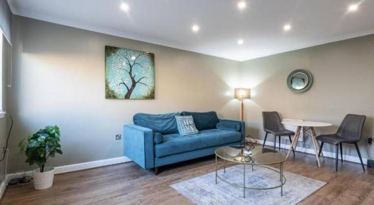 Holiday apartment | Near Glasgow Cathedral — photo 4