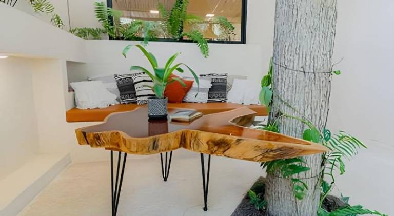 Holiday apartment with patio & garden — photo 4