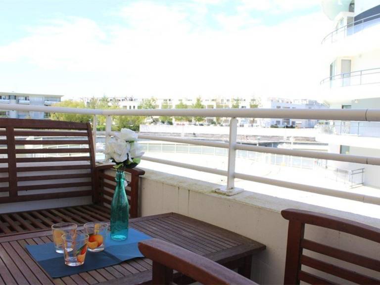 Apartment with pool | Pets allowed — photo 2