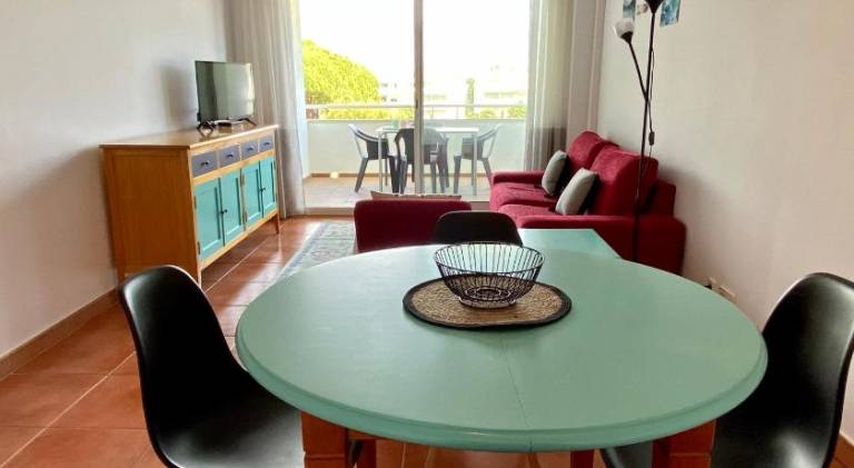 Holiday apartment with pool, terrace & yard | Pets allowed — photo 3