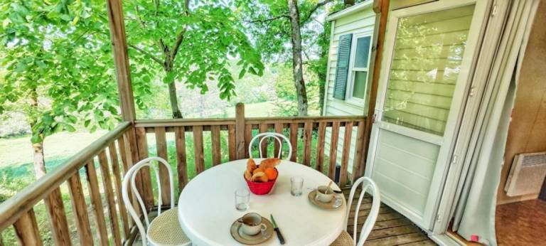 Family-oriented nice camping suite with heated pool | Pets are welcome — photo 5