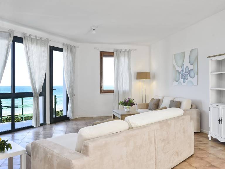 Fully equipped wonderful villa with terrace, garden & barbecue | Sea view | Close to the beach | Good for workation | Pet-friendly — photo 5