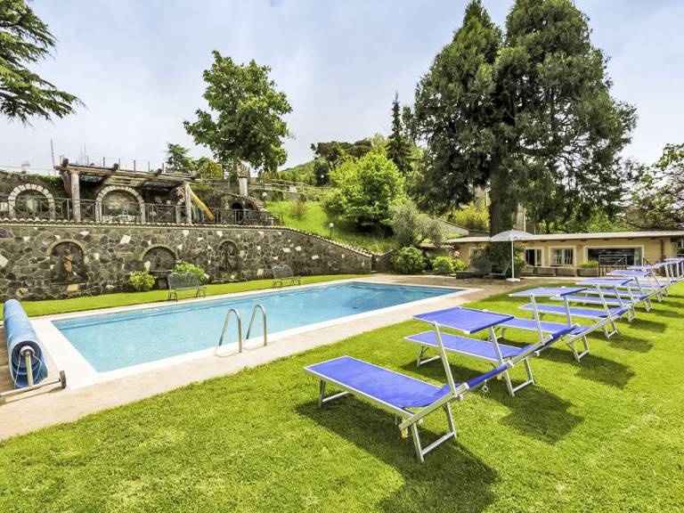 Casa  Lanuvio