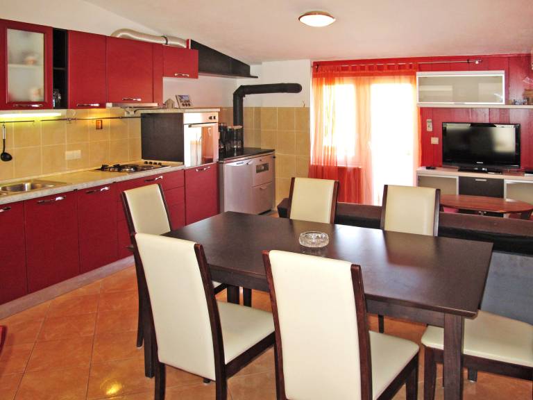Apartment with garden, patio & private pool | Sea view — photo 5