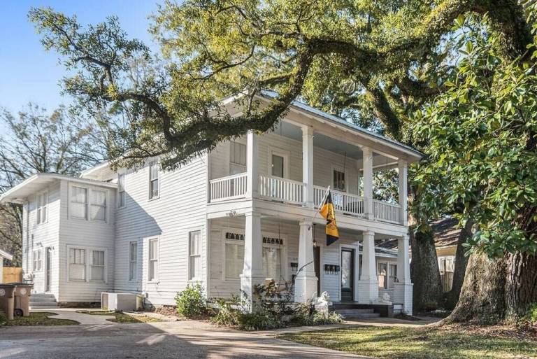 Apartment  Texas Street