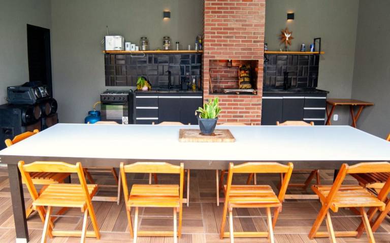Children-friendly house with patio, garden & private pool | Dogs allowed — photo 2