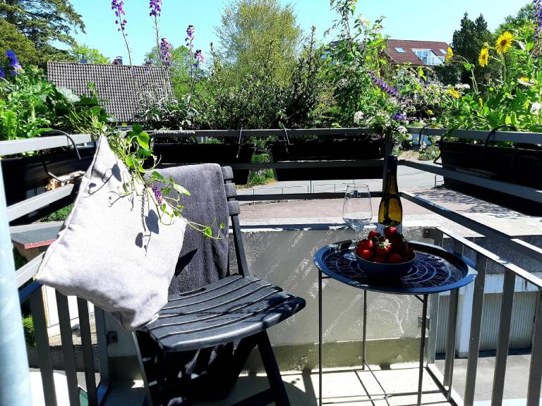 Strandappartment am Meer mit Balkon
