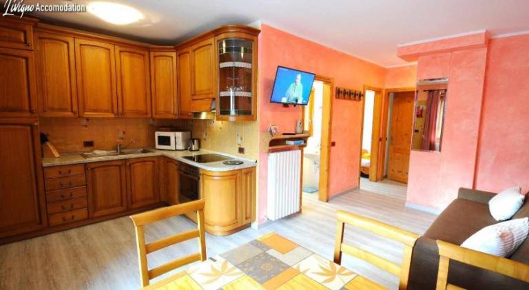 Apartment with 2 rooms for 7 persons — photo 2