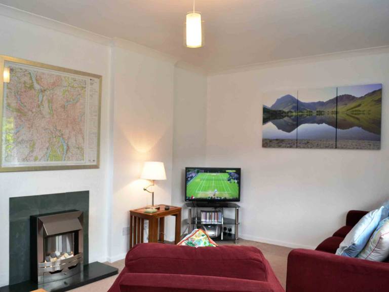 Child-friendly cottage with yard | Pets are welcome — photo 2