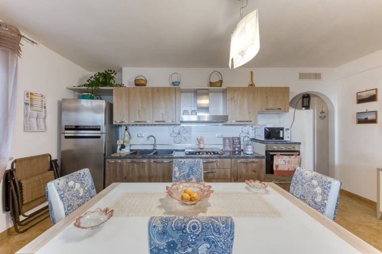 Apartment with patio | Pets allowed — photo 3