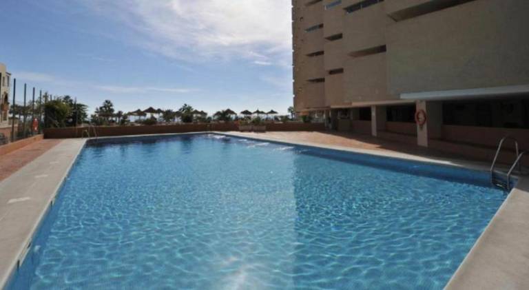 Serviced apartment with pool & patio | Close to the beach | Dogs allowed — photo 5