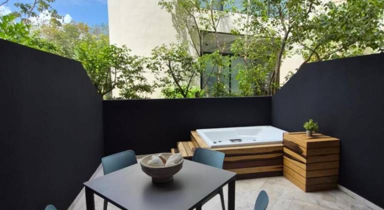 1BR in Tulum Hotel Zone - Jacuzzi - FREE Beach Club Access — photo 4