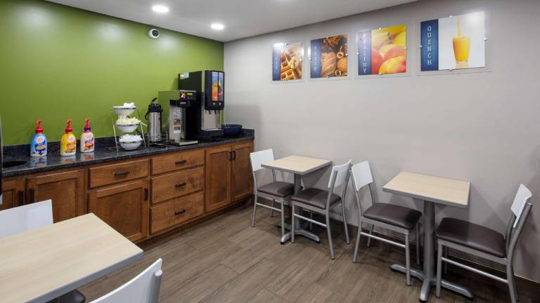 SureStay by Best Western Jasper — photo 4