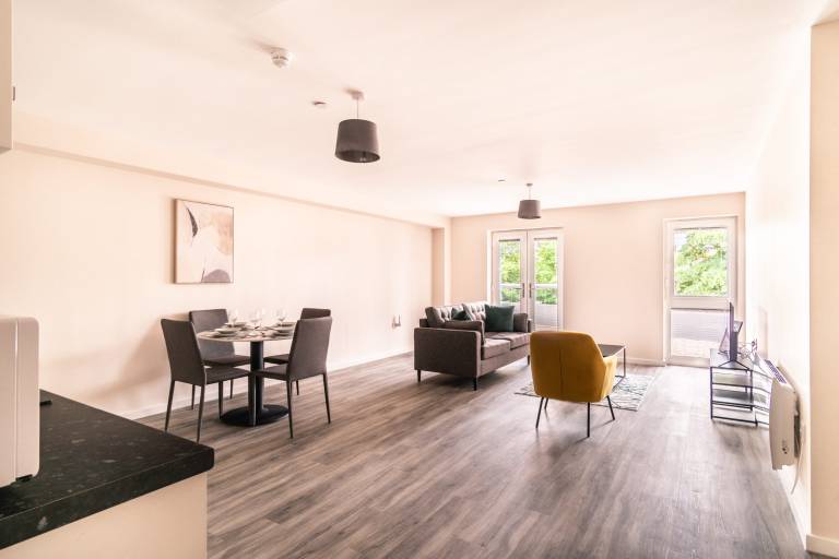 Lovely 2 Bedroom Manchester Apartment