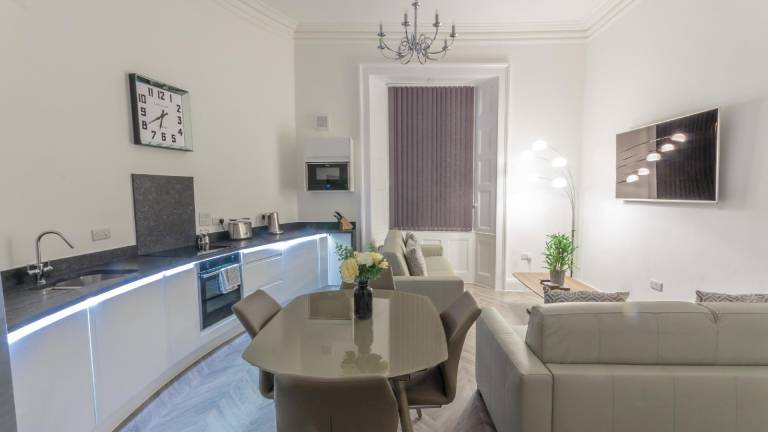 Rental apartment with 2 rooms for 6 persons — photo 4