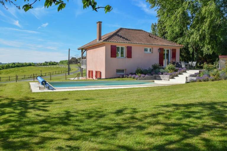 Maison de vacances Tourtoirac