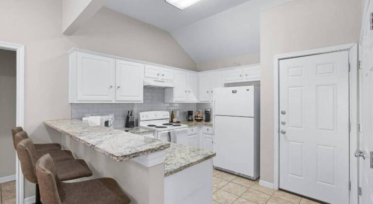 House with 2 rooms for 4 persons — photo 4
