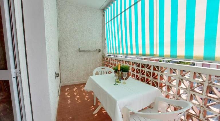 Holiday apartment with 1 room for 4 persons — photo 5