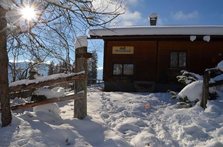Ferienhaus mit Hund in Bischofshofen für max. 6 Personen Ferienhaus mit Hund in Bischofshofen für max. 6 Personen