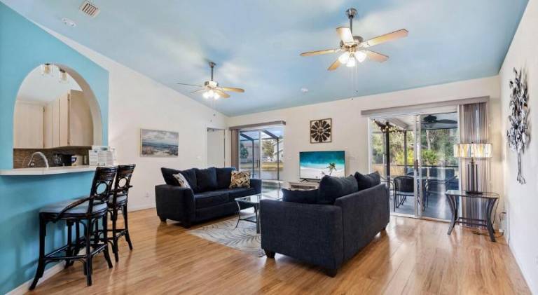 Charming house with pool | Pets are welcome — photo 4