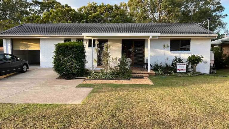 House Burrum Heads