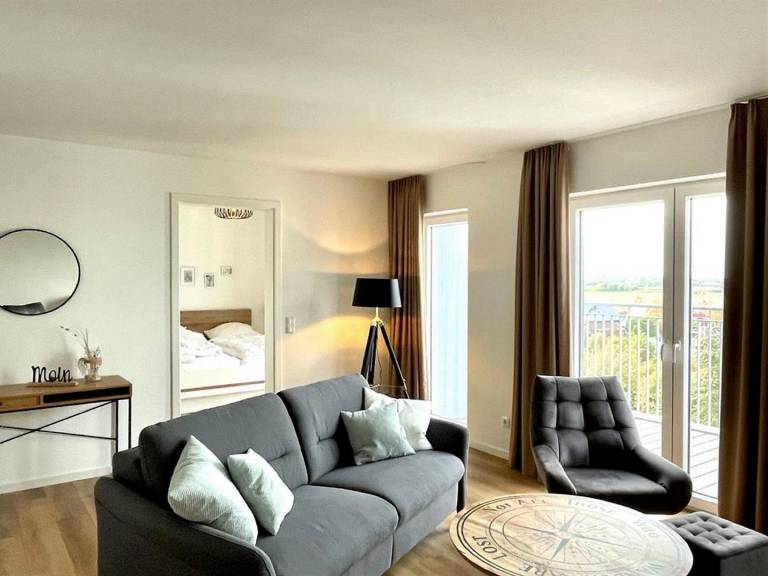 Moderne, hochwertige Ferienwohnung, Sauna, großer Balkon, Meerblick, strandnah in Wangerland