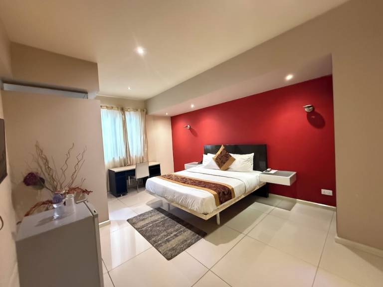 Bed and breakfast  Tema New Town