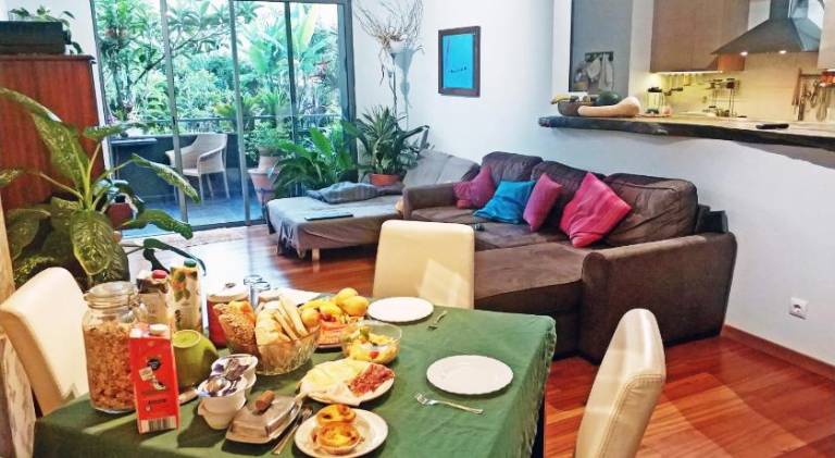 Rochas Shared Apart Garden Refuge in Funchal