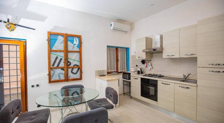 Holiday apartment with pool — photo 3