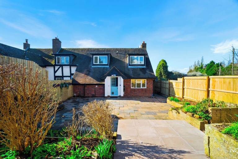 House Chaddesley Corbett