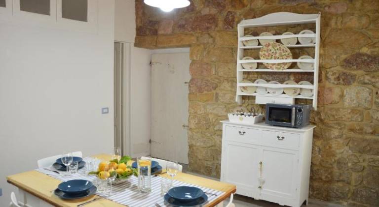 Apartment with 2 rooms for 5 persons — photo 2