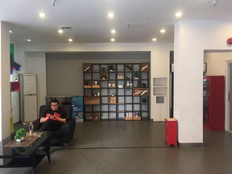 7Days Inn Shenzhen Longgang Nanlian Metro Station Branch — photo 5