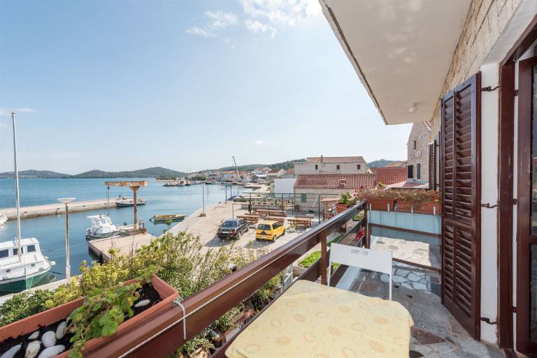 Apartament Betina
