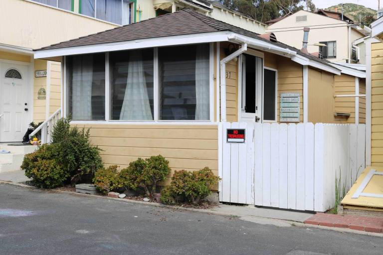 Cottage  Avalon