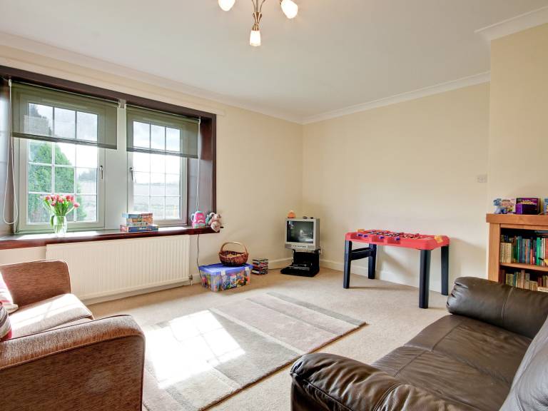 Children-friendly beautiful cottage with barbeque & garden | Dogs allowed — photo 3
