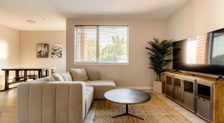Holiday apartment with 2 rooms for 4 persons in Portland, OR