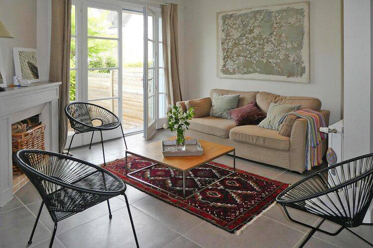 Family-oriented spacious house with garden | Next to the beach | Dogs allowed — photo 2
