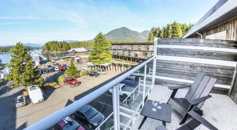 Tofino Resort Marina — photo 3