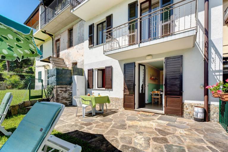 Holiday Home 'Vanni's House' with Lake View, Private Garden and Wi-Fi — photo 2